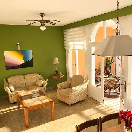 Apartment Seaside No-3 Side
